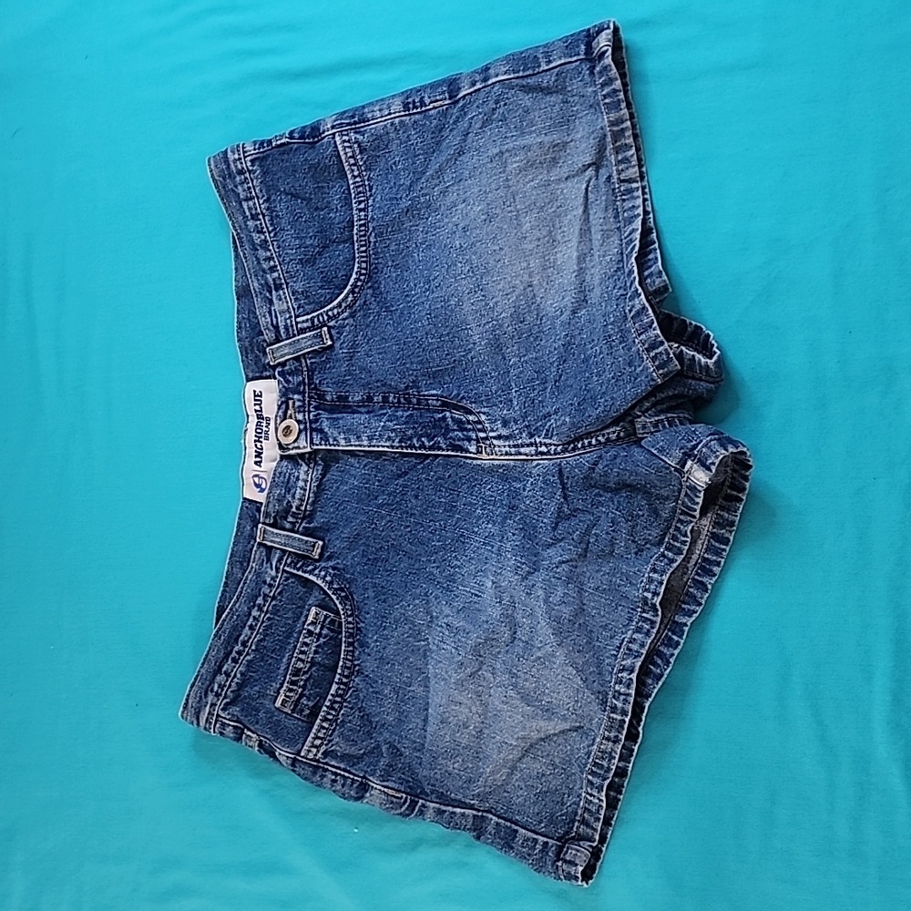 anchor blue Women's Mid-Blue Denim Jean Shorts